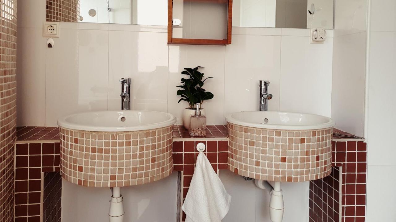 Adel Apartman Miskolc Bagian luar foto